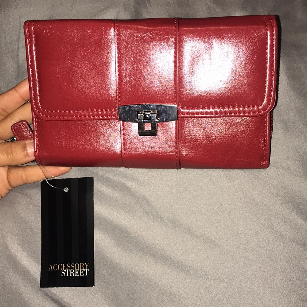 *BRAND NEW* Red Wallet